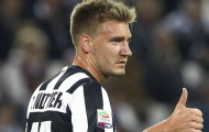 Nicklas Bendtner để mở khả năng gia nhập Tottenham