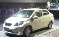 Honda ra mắt Brio Amaze giá 15.000 USD