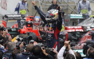 Vettel lần thứ 3 liên tiếp vô địch thế giới