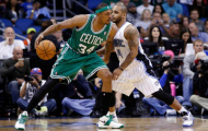 Boston Celtics vượt qua Orlando Magic trong hiệp phụ
