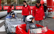 Hãng Audi tặng xe để giáo dục an toàn giao thông cho cầu thủ Barca