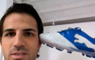 Video: Cận cảnh đôi giày mới 'cực ngầu' của Cesc Fabregas