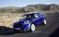 MINI Paceman 2014 có giá 23.900 USD