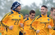 Rời LA Galaxy, Beckham vẫn rủ rê Lampard, Kaka tới Mỹ