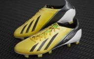 Video: Bóc hộp đôi giày F50 Adizero mới của Messi