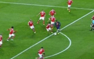 Khoảnh khắc đáng nhớ: Messi bị 10 cầu thủ Benfica “quây”