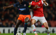 Arsenal trở lại với thương vụ Yanga-Mbiwa