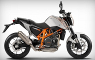 KTM mang 990 Adventure Baja và 690 Duke đến Mỹ