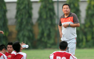 Ý tượng 'giải cứu' V.League: Chết từ trong trứng nước?