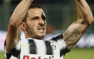 Bonucci xin lỗi vì cố tình 'ăn vạ'