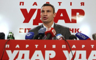 Vitali Klitschko vẫn chưa muốn treo găng