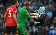 Fan Man City định hành hung Rio Ferdinand sẽ bị cấm đến sân trọn đời