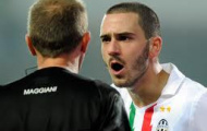 Video: Pha ăn vạ khó hiểu của Leonardo Bonucci (Juventus) v Palermo