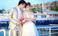 Ảnh cưới lãng mạn của tiền vệ đắt giá nhất đất Mỏ