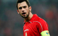 Man Utd hạ tiền mua Steven Defour