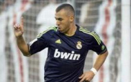 Video: Benzema nhận danh hiệu 'Cầu thủ Pháp xuất sắc nhất năm 2012'
