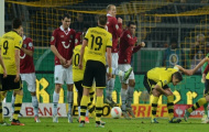 Dortmund thắng tưng bừng, Leverkusen thua vào phút chót