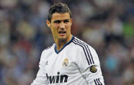 Ronaldo sắp thành hàng khuyến mại