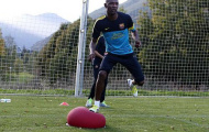 Eric Abidal chưa định được ngày trở lại sân cỏ