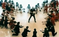 Video:  Độc đáo Flash Mob bóng đá, tình yêu của teen Việt