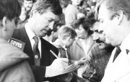 Mừng tuổi 71 Sir Alex Ferguson: Sự nghiệp vĩ đại qua 71 bức ảnh (P1)