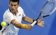 Djokovic dính chấn thương “lãng xẹt”