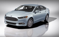 Ford Fusion Energi – Xe hơi tiêu thụ 2,35 lít xăng/100km