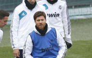 Xabi Alonso gây sốc khi bóng gió muốn rời Real Madrid