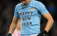 Dzeko 'ăn' thẻ vì hành động nhân văn