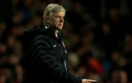 Arsenal phải 'vượt lũ' trong cuộc đua top 4