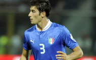 Juve chính thức có Peluso: Hàng phòng ngự màu Thiên thanh