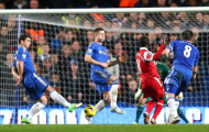 Chelsea đã là kẻ ngoài cuộc: London giương cờ trắng trước Manchester