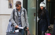 Cheryl Cole hạnh phúc bên 'phi công trẻ'