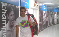 Federer khoe ảnh ngay khi đặt chân đến Australia