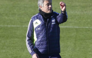 Mourinho loại Arsenal khỏi Top 4 ở NH Anh