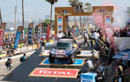 Sa mạc cát mở màn Dakar Rally 2013