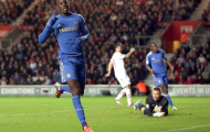 Demba Ba & hình bóng 'Voi rừng'