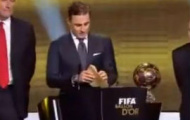 Video: Messi nhận danh hiệu Quả Bóng Vàng FIFA 2012