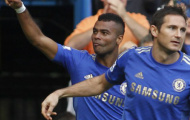 M.U trở lại theo đuổi Ashley Cole