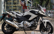 Honda NC700XA 2012 cập cảng Sài Gòn