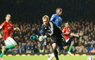 Thua mất mặt, Benitez vẫn ca ngợi Chelsea, chỉ trích trọng tài