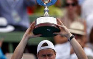 Giải Kooyong Classic: Lão tướng Hewitt gây bất ngờ