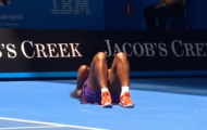 Video Australia Open: Serena suýt trẹo cổ chân