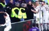 Video: Dodo và Cuadrado 'tẩn' nhau trong trận Roma vs Fiorentina