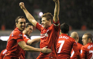 Có Gerrard, Liverpool theo đuổi Sneijder làm gì?