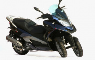 Quadro 350S: Đối thủ xứng tầm của Piaggio MP3