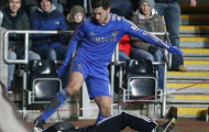 HLV Benitez: Hazard đã xin lỗi cậu bé nhặt bóng