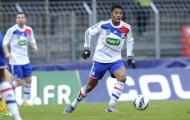Bastos trên đường cập bến Schalke
