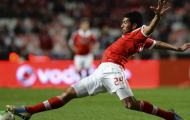 M.U sắp mua trung vệ của Benfica thay Ferdinand