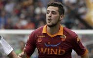 Destro khiến hàng công Roma thêm khủng hoảng